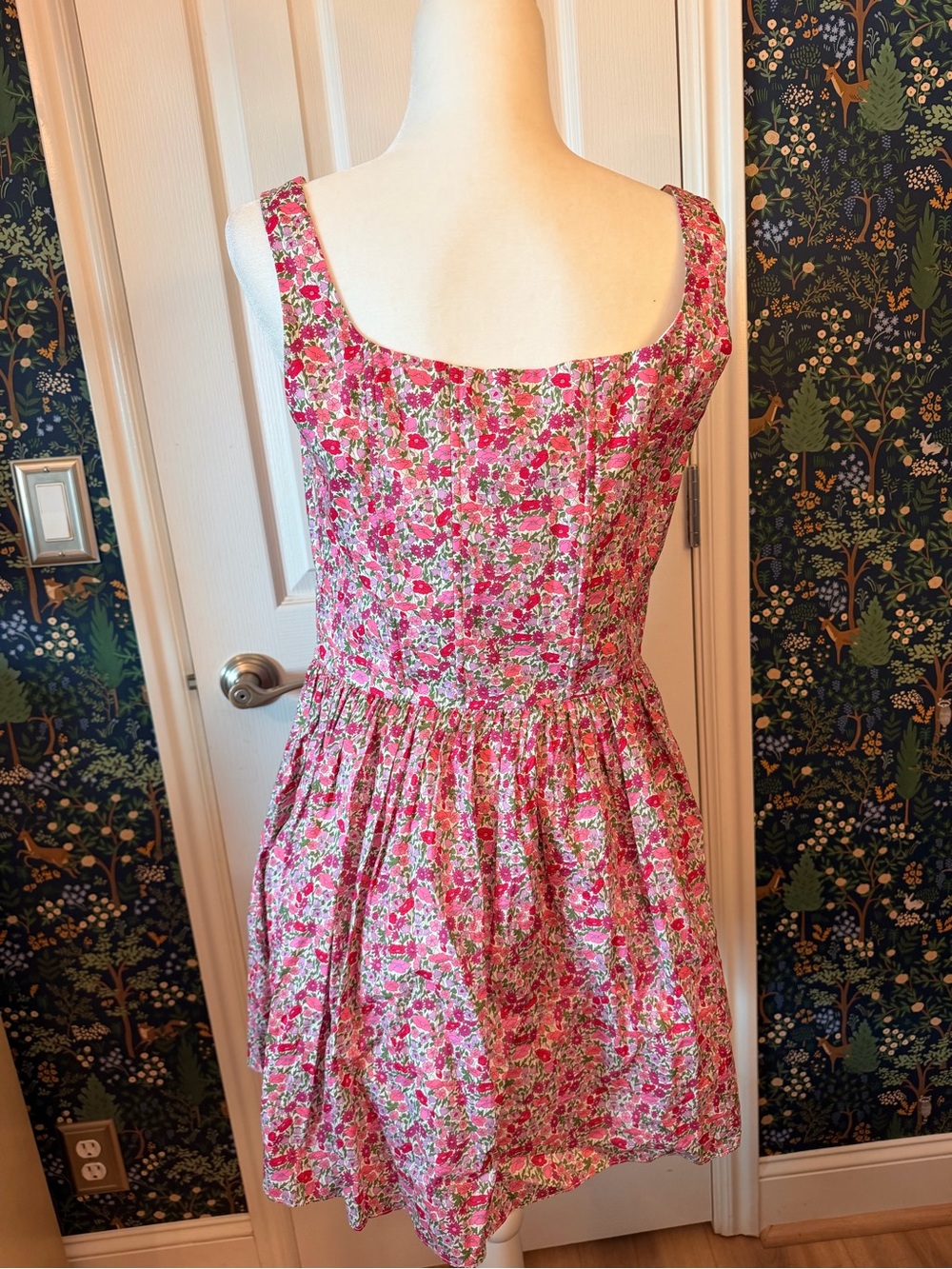 LoveShackFancy White Top with Pink Heart Button and Floral Tie - Picture 4 of 7